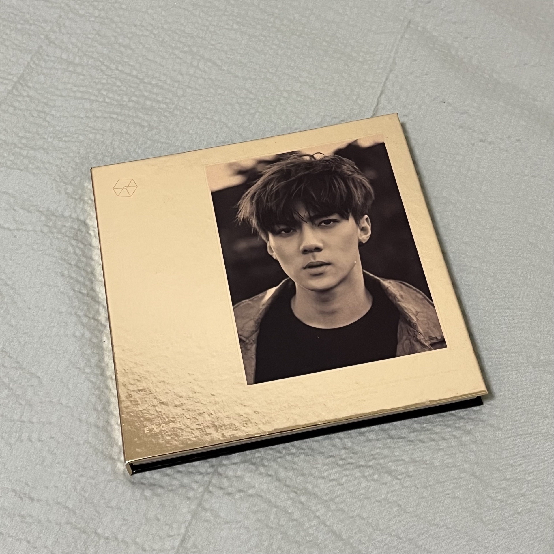 【兩張合售】EXO The 2nd REPACKAGE Album [LOVE ME RIGHT]／EXODUS