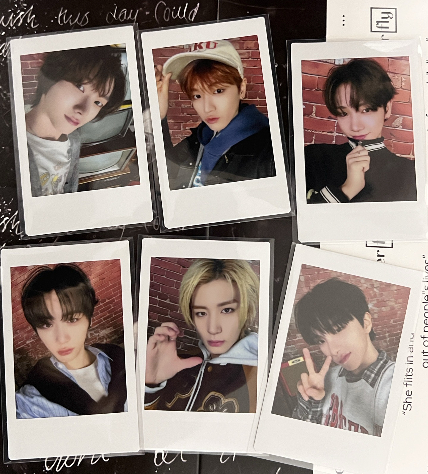 📗Knock On 隨機拍立得 2版各一套