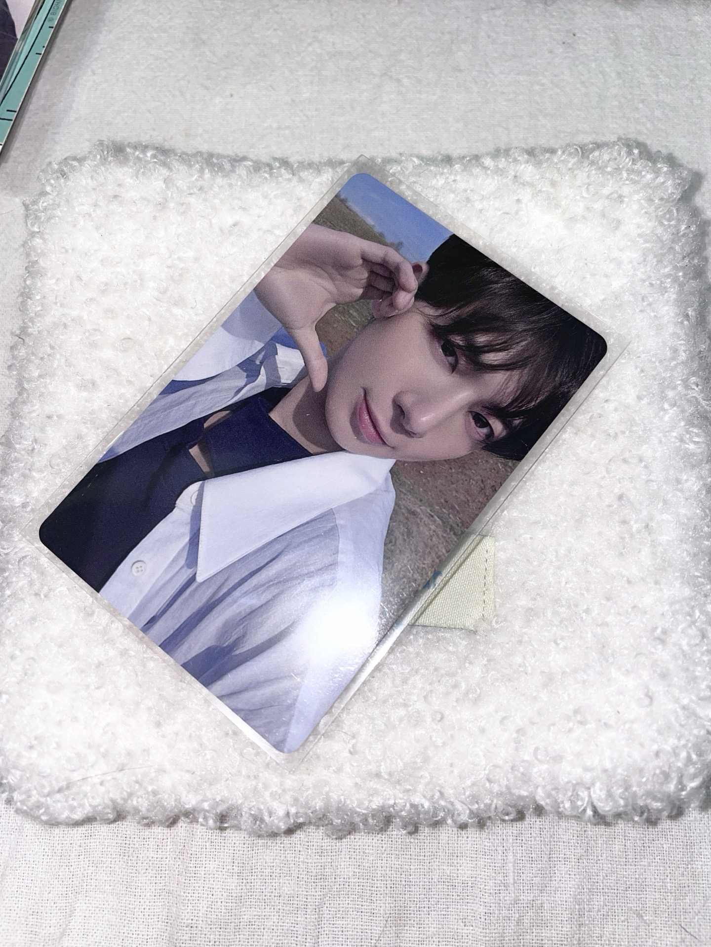 🔴迷六 yzy 青島一直娛 簽售卡 （需帶一張無🔴小卡）𝙏𝘼𝙀𝙃𝙔𝙐𝙉