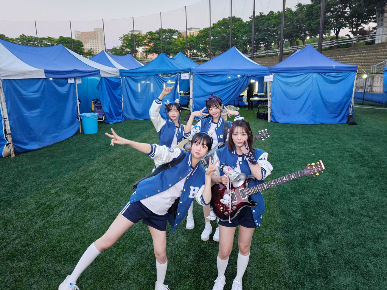 LaLannn⁖✦ ˖ ⊹ ｡