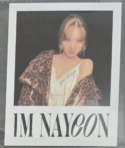 IM NAYEON拍立得專卡2