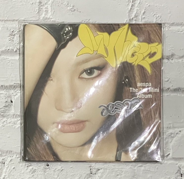 寧 Spicy Poster Ver.