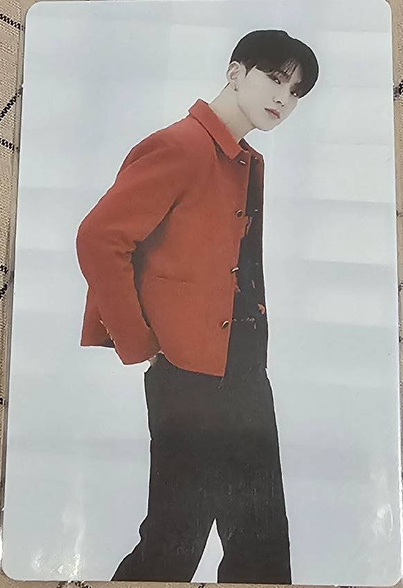 SEVENTEEN 2023 FOLLOW隨機卡包卡