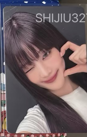 we are 塔店白衣妮