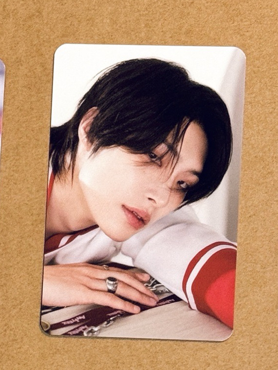 ANITEEZ IN THE CALLING 隨機卡包 旼琦3