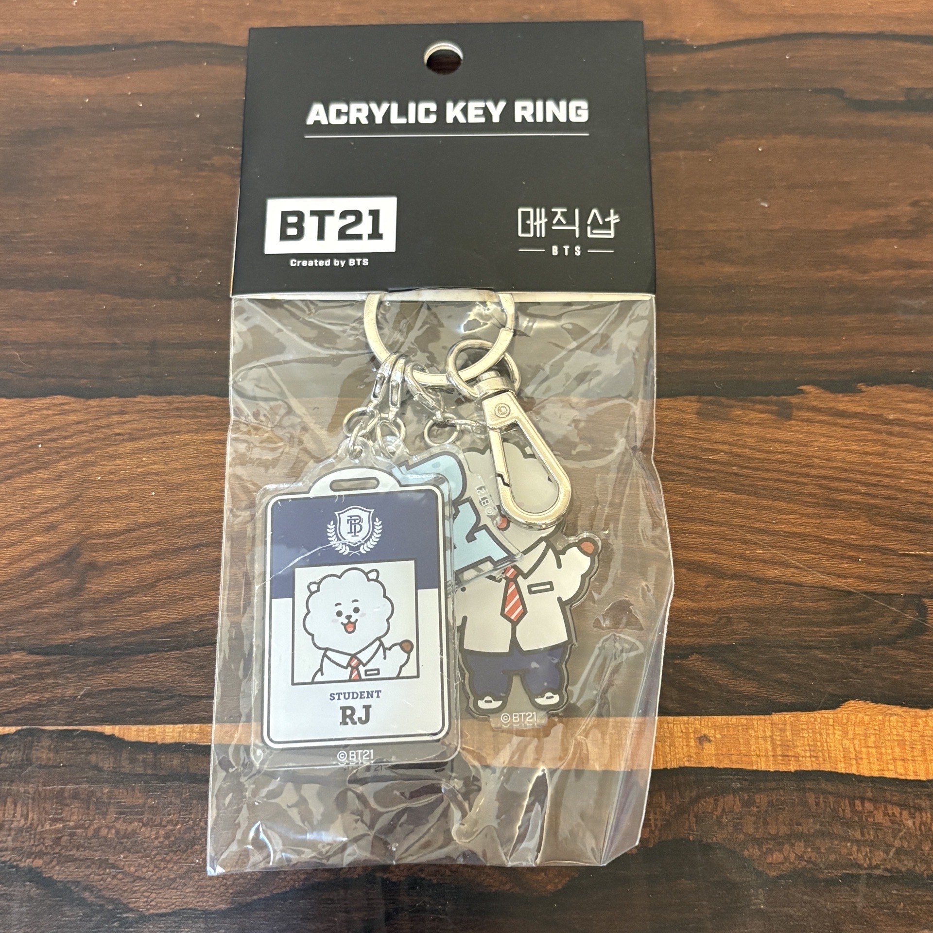 BTS BT21xMagicShop 壓克力吊飾