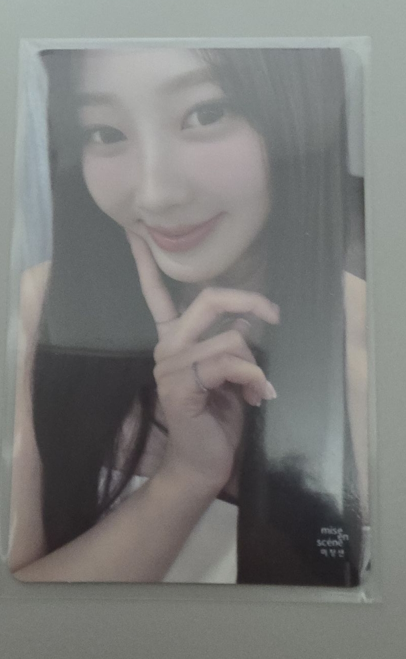 代言卡 媚尚萱髮油吉