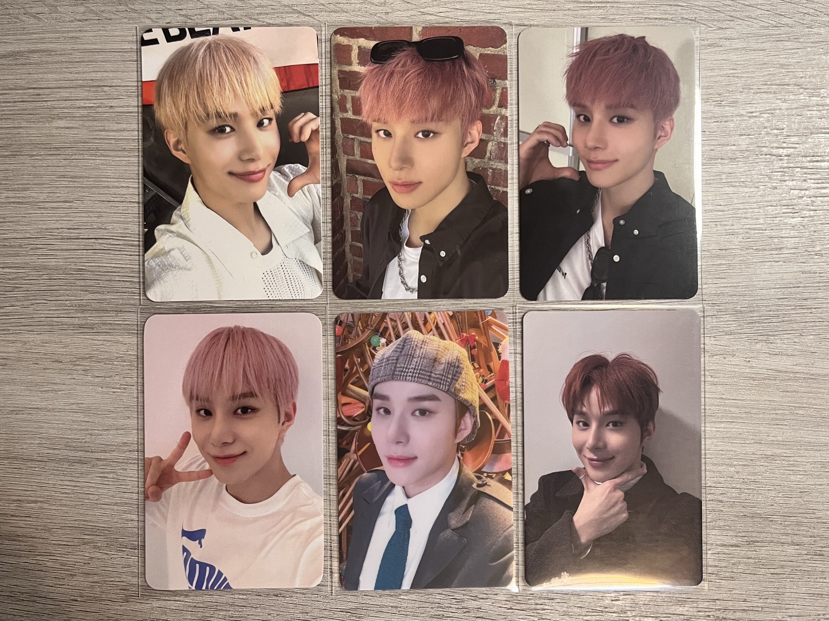 售 金小狗帥帥紙片