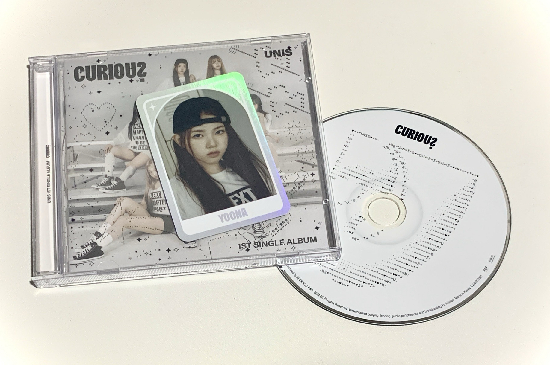 UNIS｜潤婭｜CURIOUS 專輯卡 ver.Photobook 閃卡