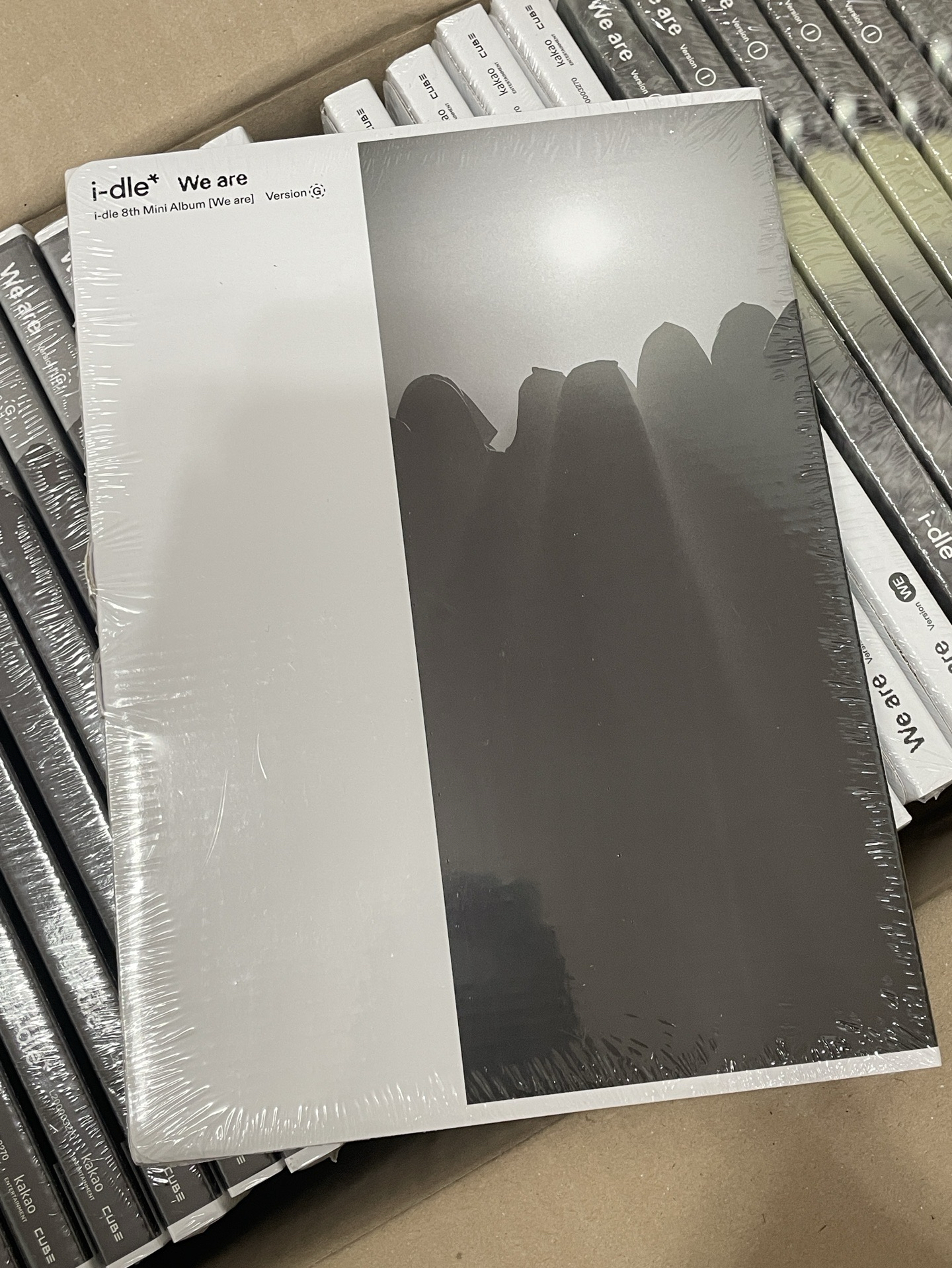 idle mini 8 [we are] album 全新未拆