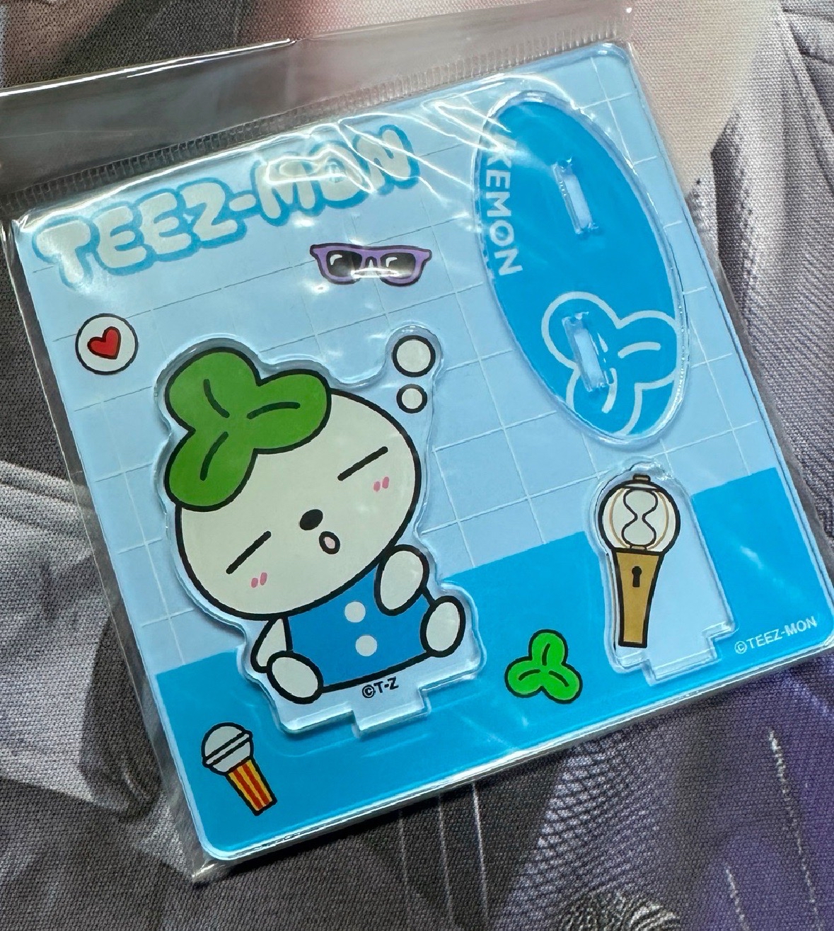 TEEZMON POPUP SHOP 2023 立牌 