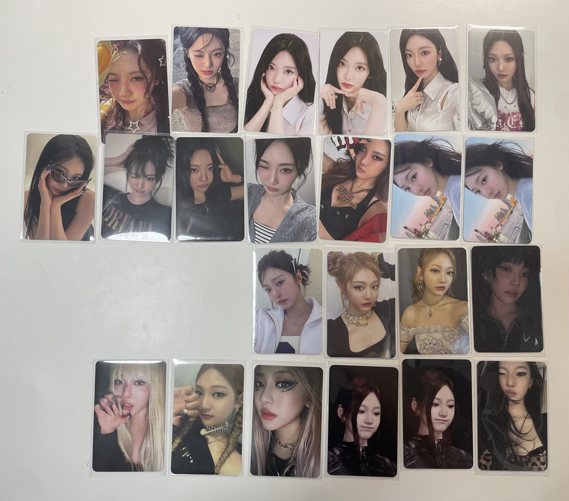 Ningning小盤 23張小卡+兩版空專 