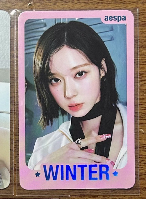 MY WORLD 隨機卡 A版冬