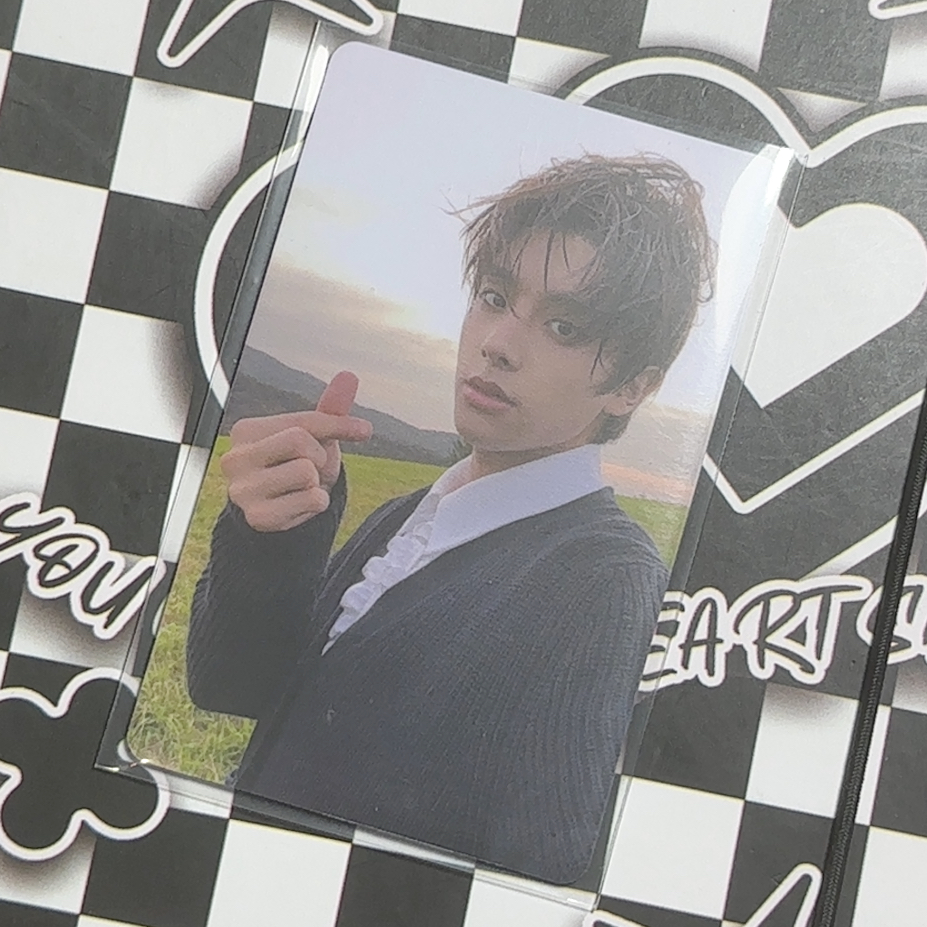 正一pst手指愛心倫