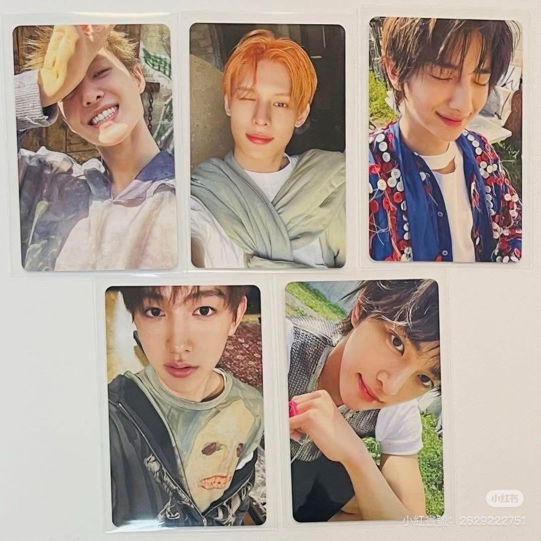 CORTIS日咖特典一套