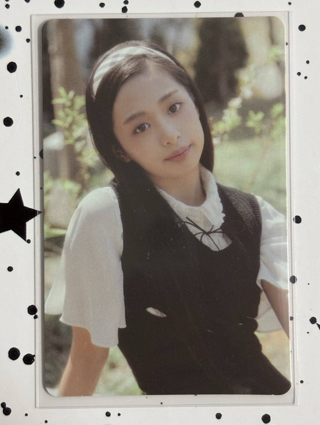 BABYMONSTER｜BABYMONS7ER YG特典卡 Ahyeon B ver.