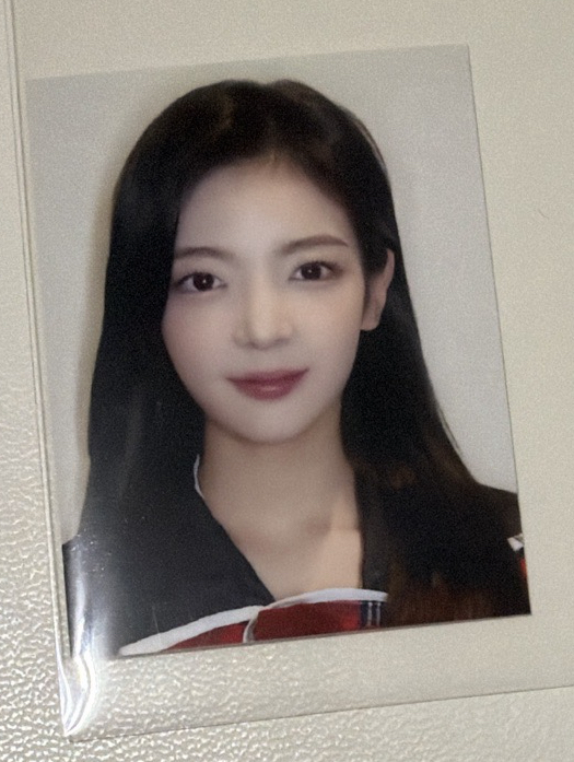 Itzy Lia 崔智壽 GWBG MS 2.0 幸運卡 證件照
