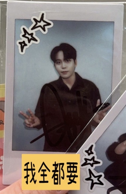 ATEEZ｜崔鍾浩 7週年快閃店 5萬滿額卡 印簽拍立得 比✌🏻款