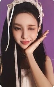 YUNAH 專卡 SUPER REAL ME