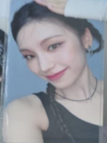 黃禮志Yeji摸頭雙面卡