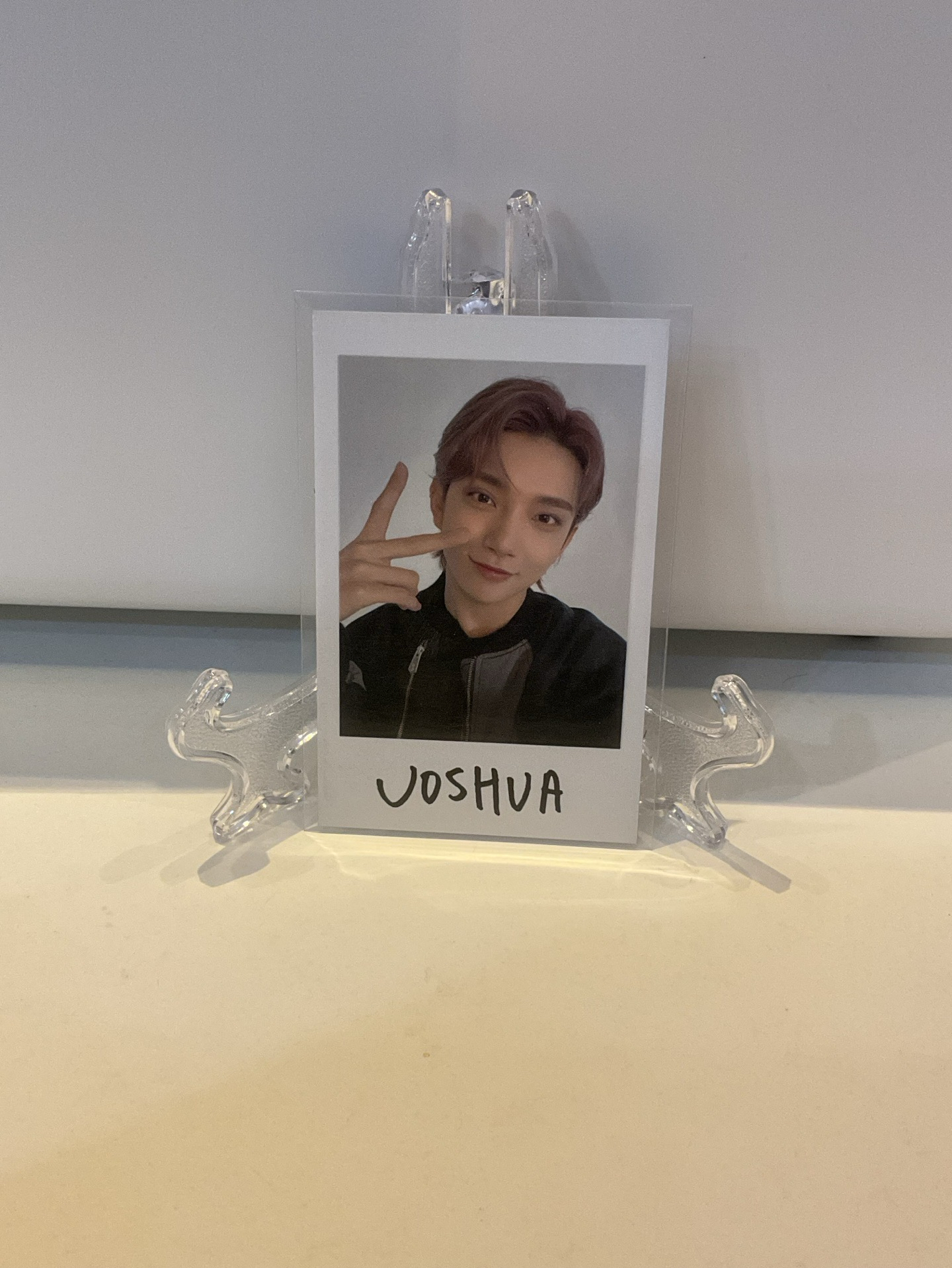 follow 隨機自拍拍立得