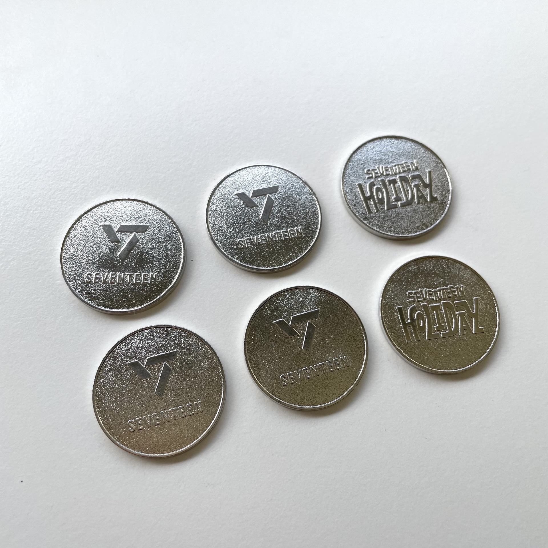 SEVENTEEN JAPAN FM HOLIDAY紀念幣 