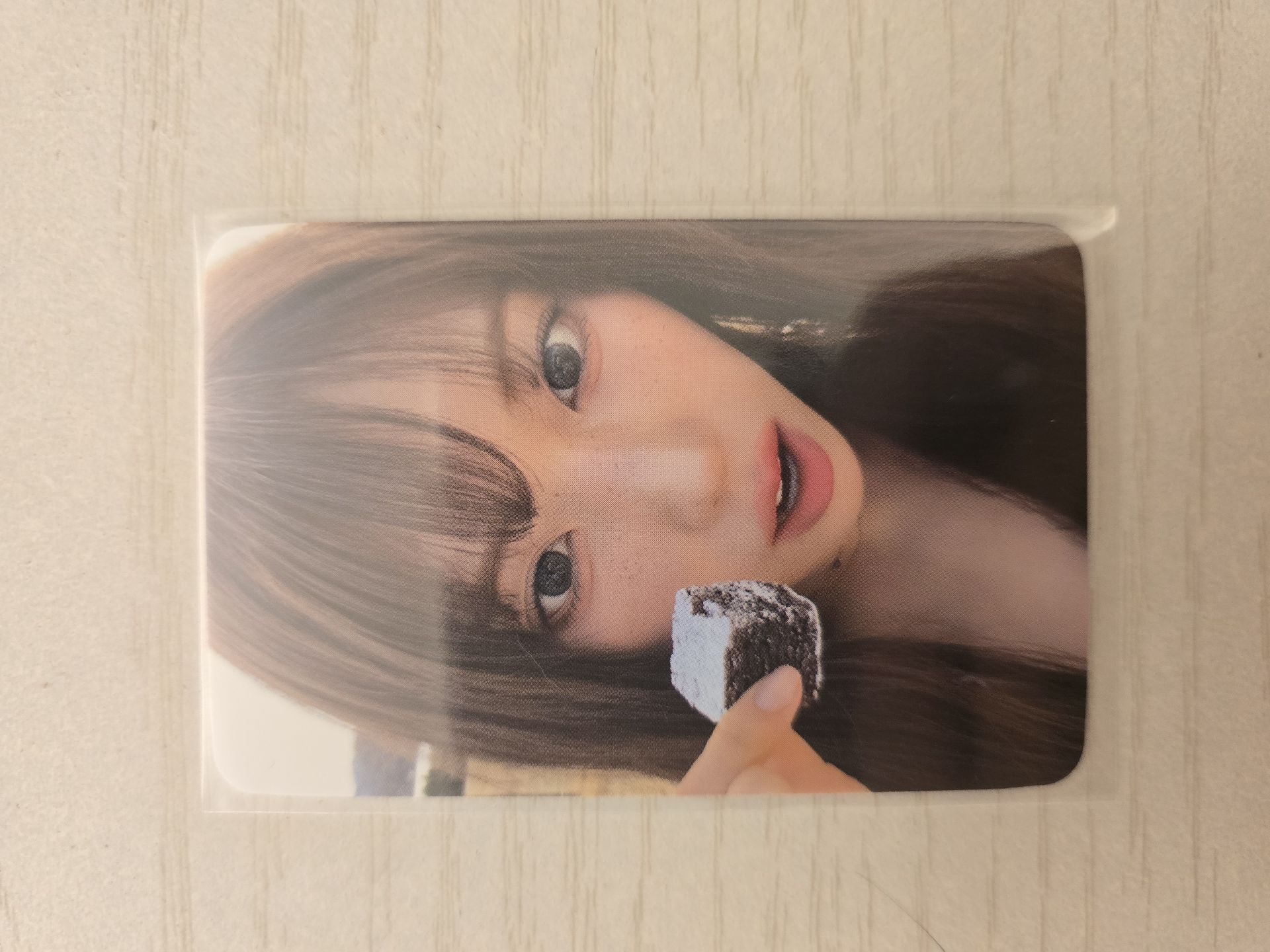 NSWER VACATION 飯咪隨機卡包 Jiwoo