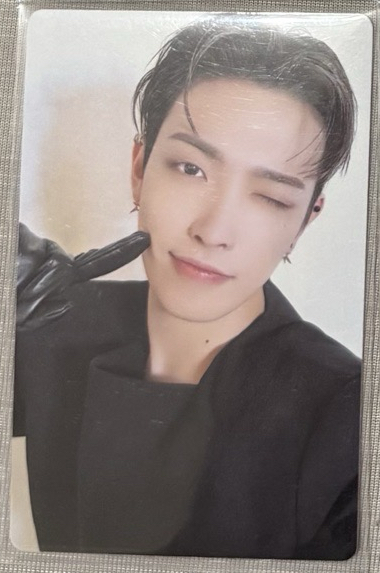 GH2 專輯卡 中戳臉wink