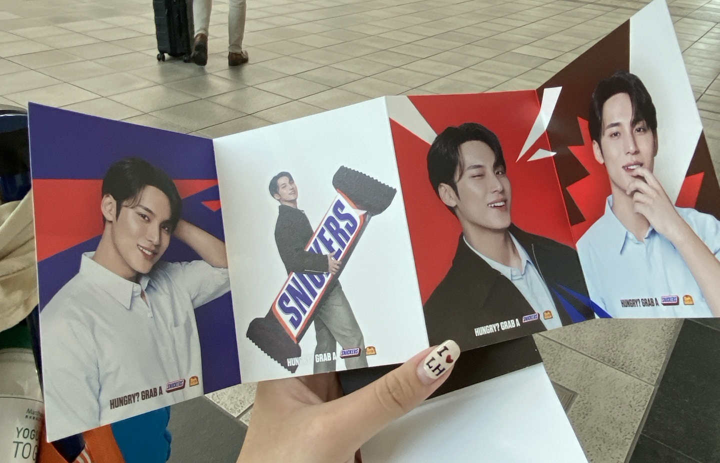 金珉奎 士力架代言折疊明信片