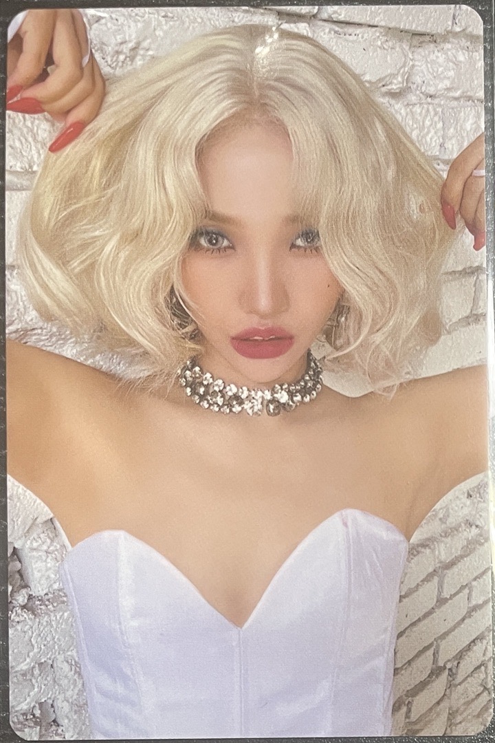 《I love》紅版專卡娟