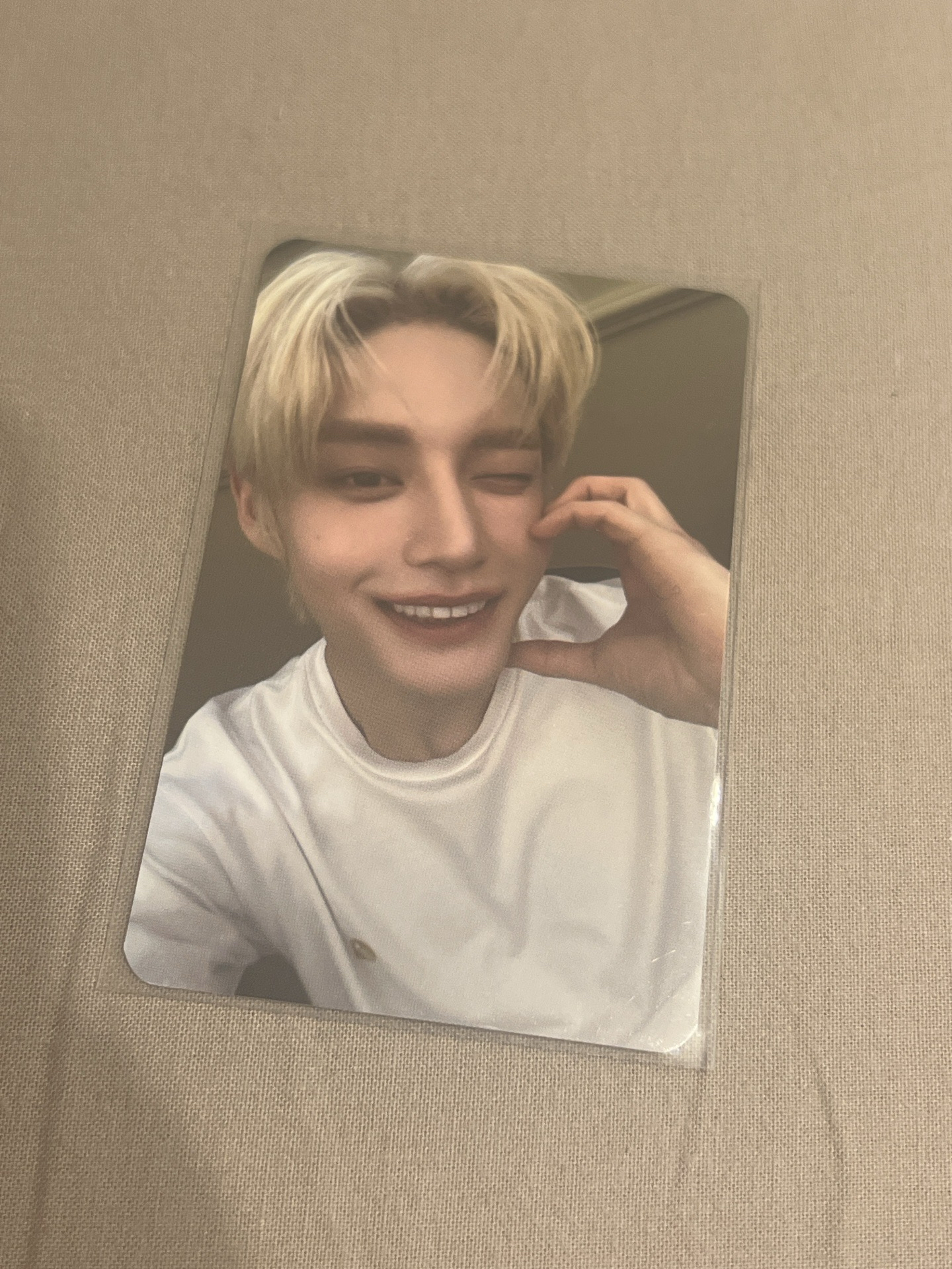 金地雄 colorgram代言卡