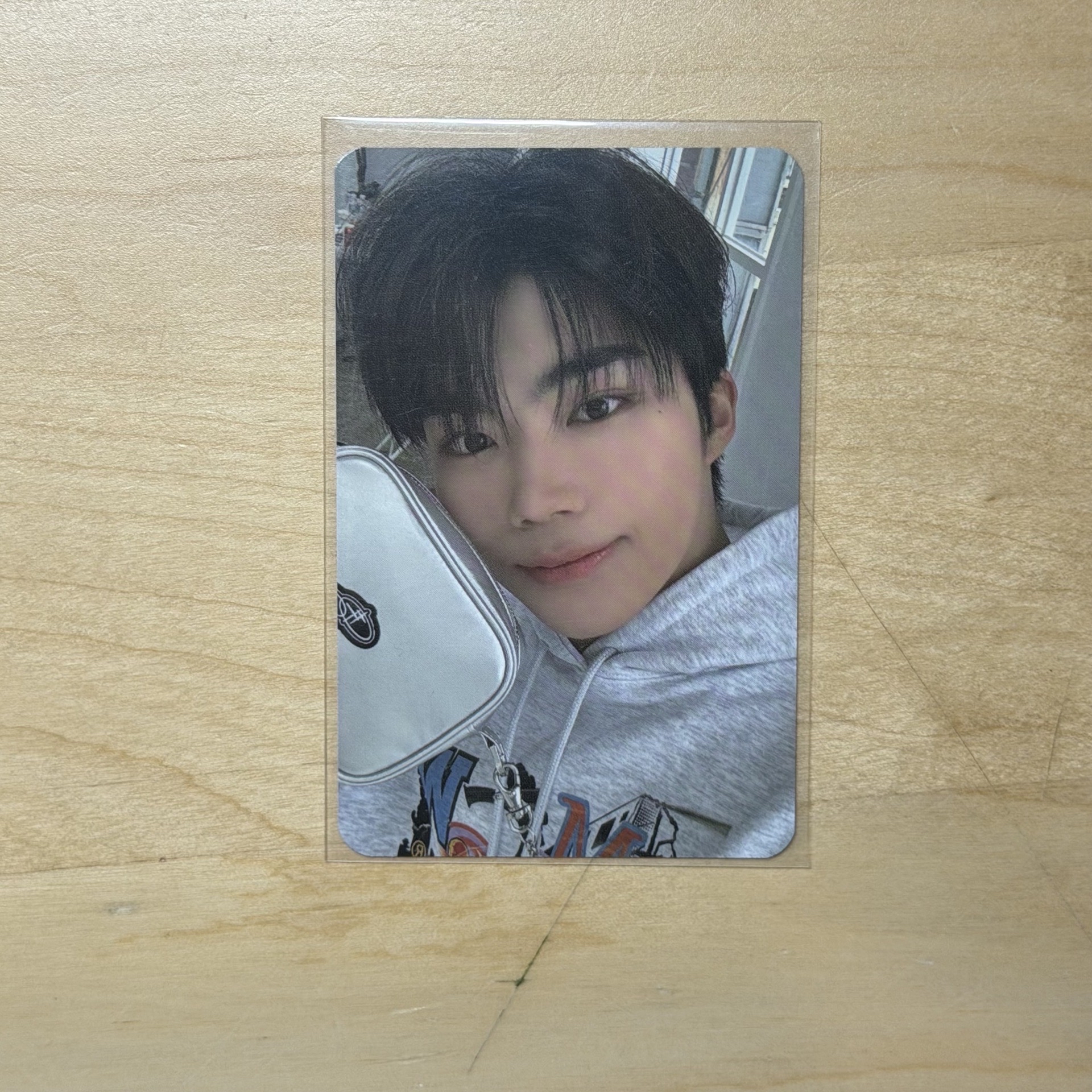 Zb1浪漫皇冠代言卡朴乾旭