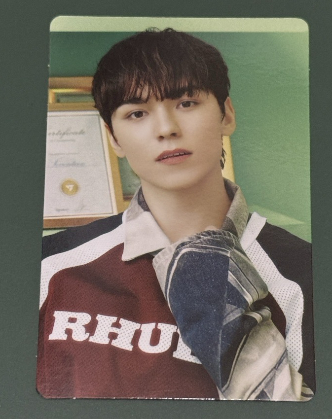 SVT_Vernon🐻‍❄️ 克拉島卡包卡