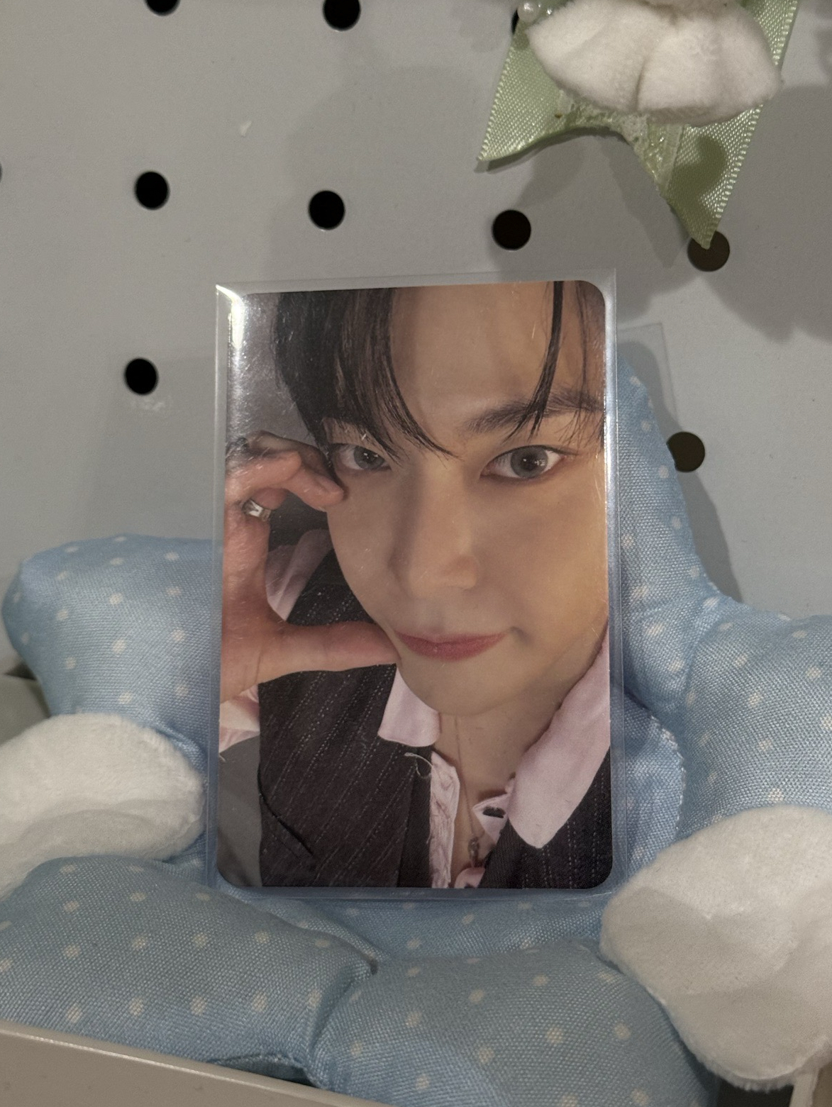 隱眼很美麗的一張