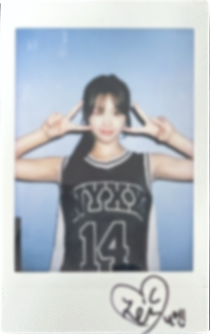 tripleS Nien 1theK 活動抽選拍立得