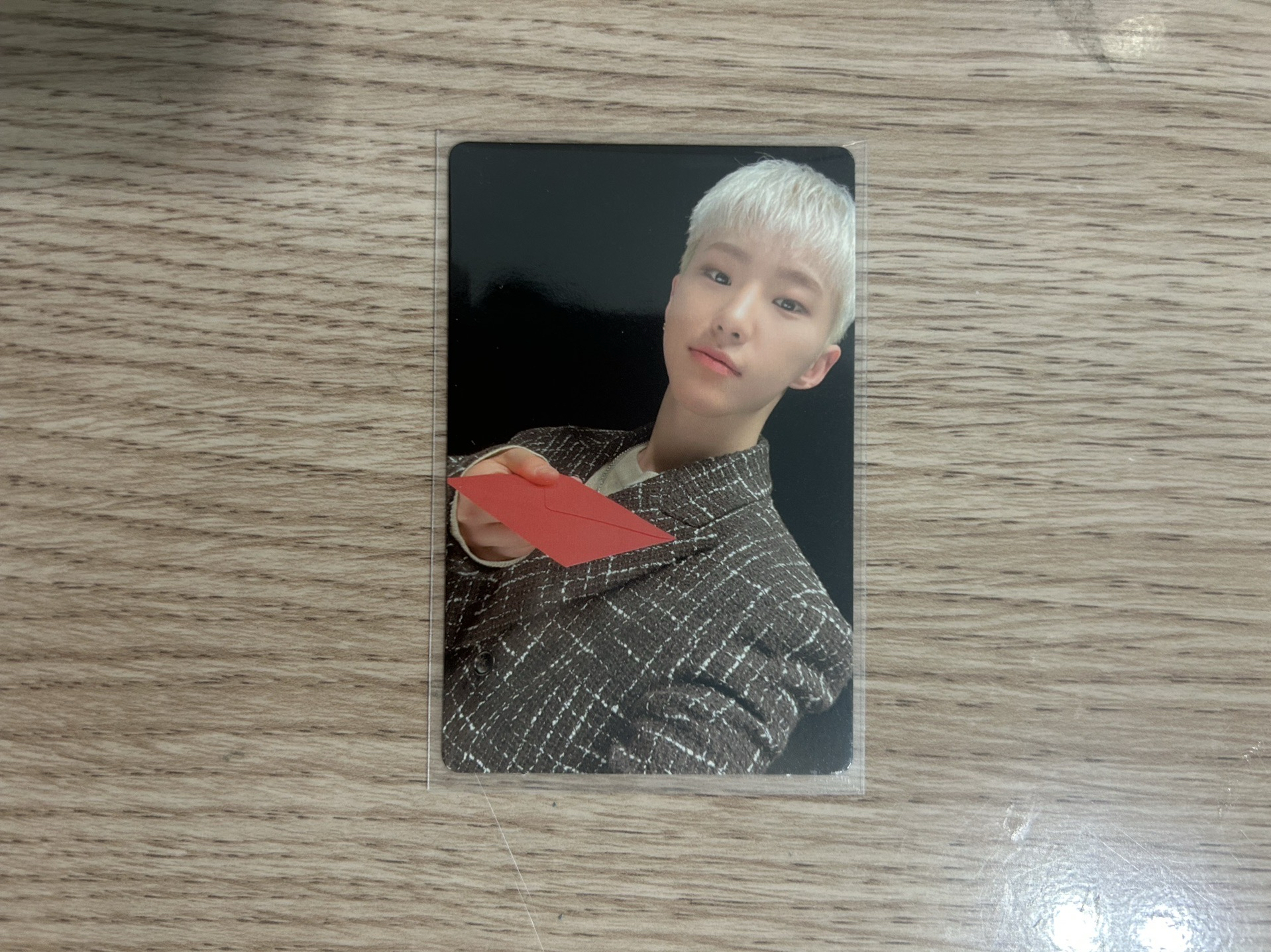 正四克拉盤小卡 Hoshi