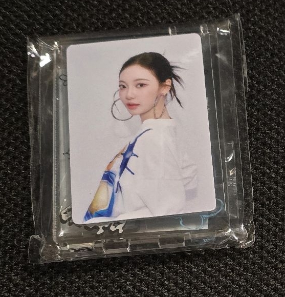 寧寧 ningning 快閃 立牌 全新未拆