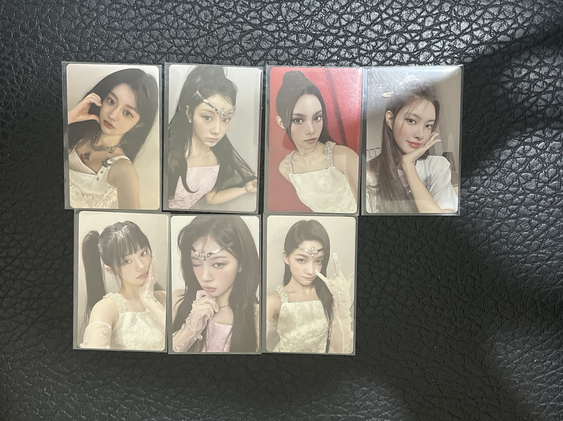 現貨 illit mini1、mini2、mini3電子專固配、隨機-minju、yunah、wonhee、iroha、