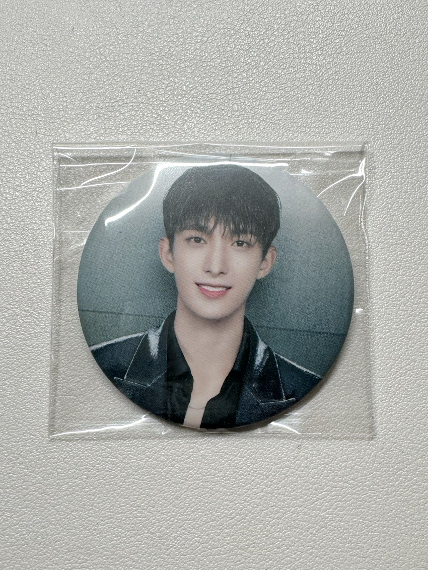 李碩珉RH 日巡隨機徽章