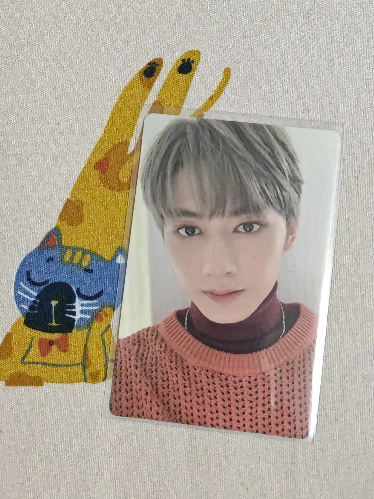 俊 正規三白版專卡