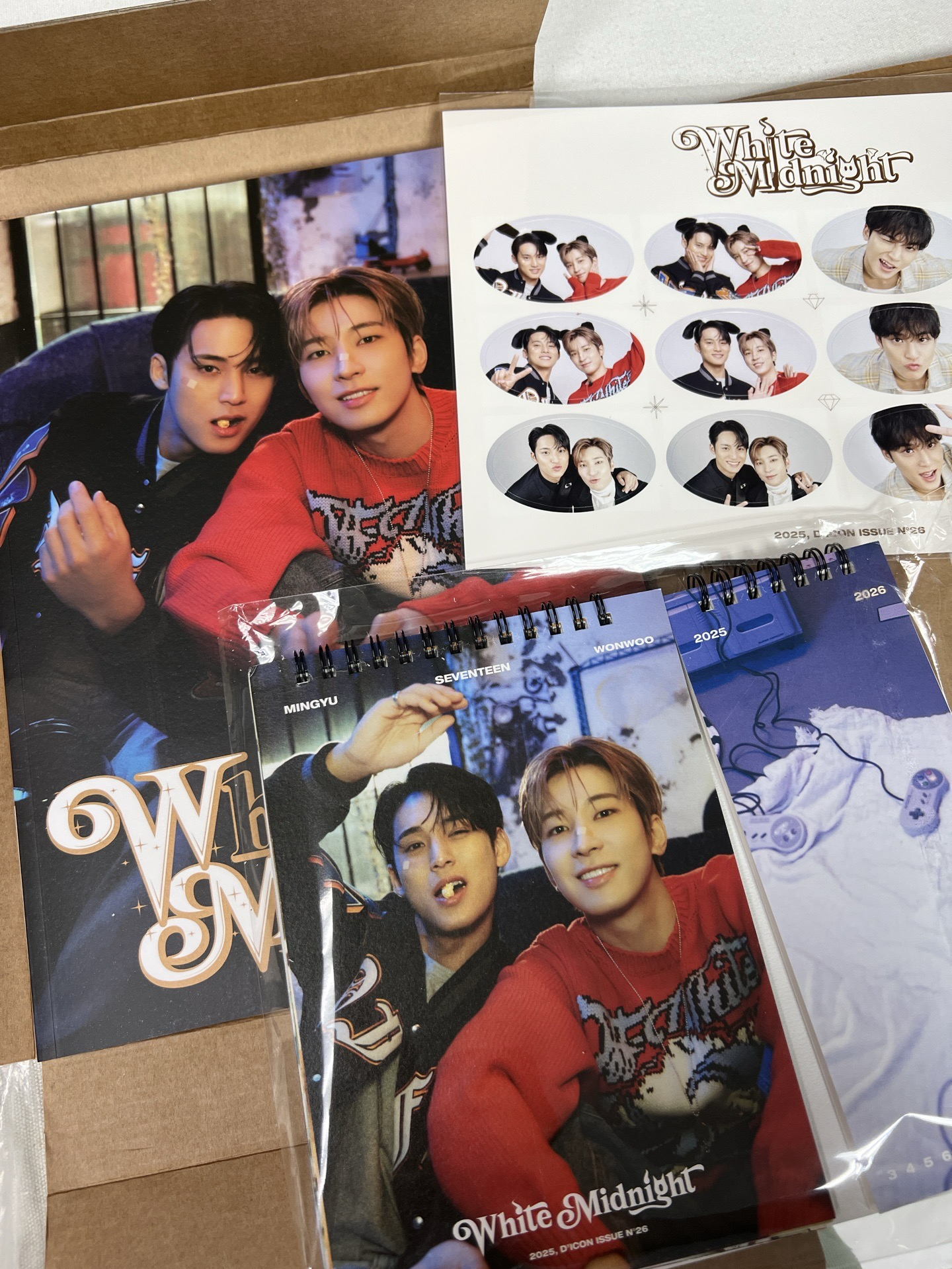 DICON 雜誌 Mingyu&Wonwoo雙人版