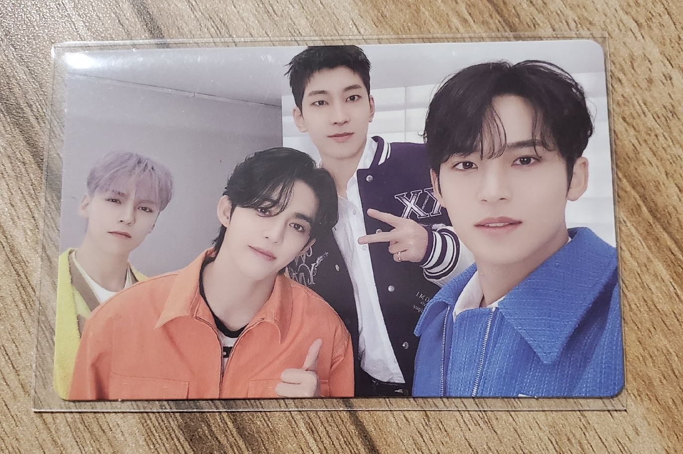 💙Follow隨機卡 泡隊