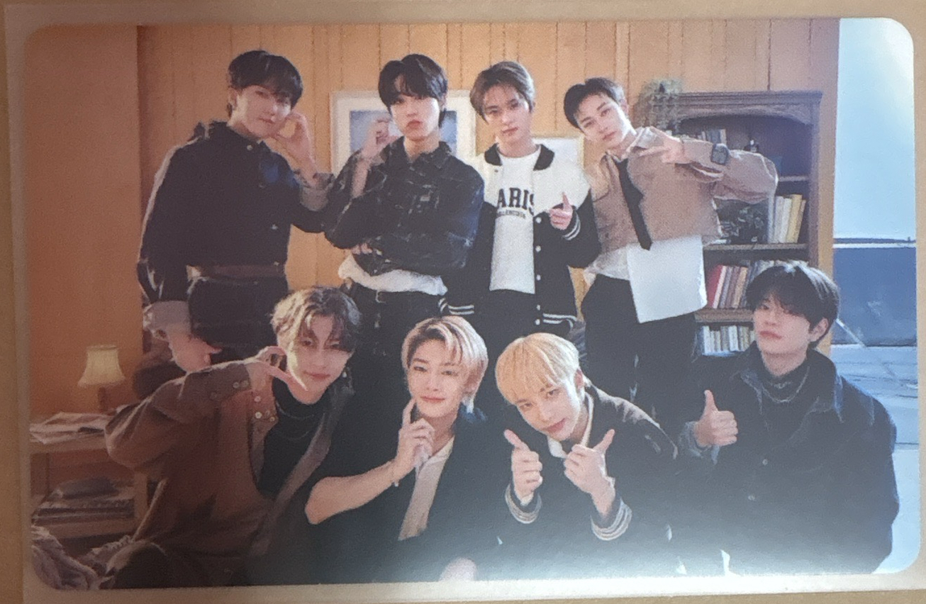 Stray kids THE SOUND 塔店 幸運卡 