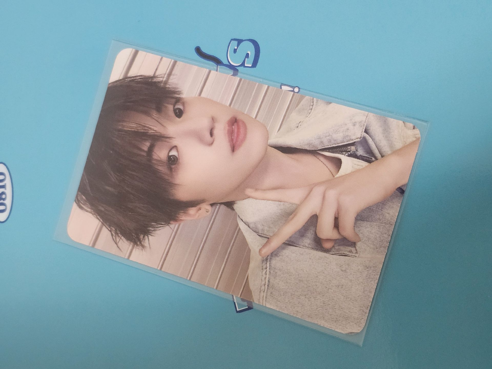 🦦 Riwoo No Genre 隨機卡包 Set