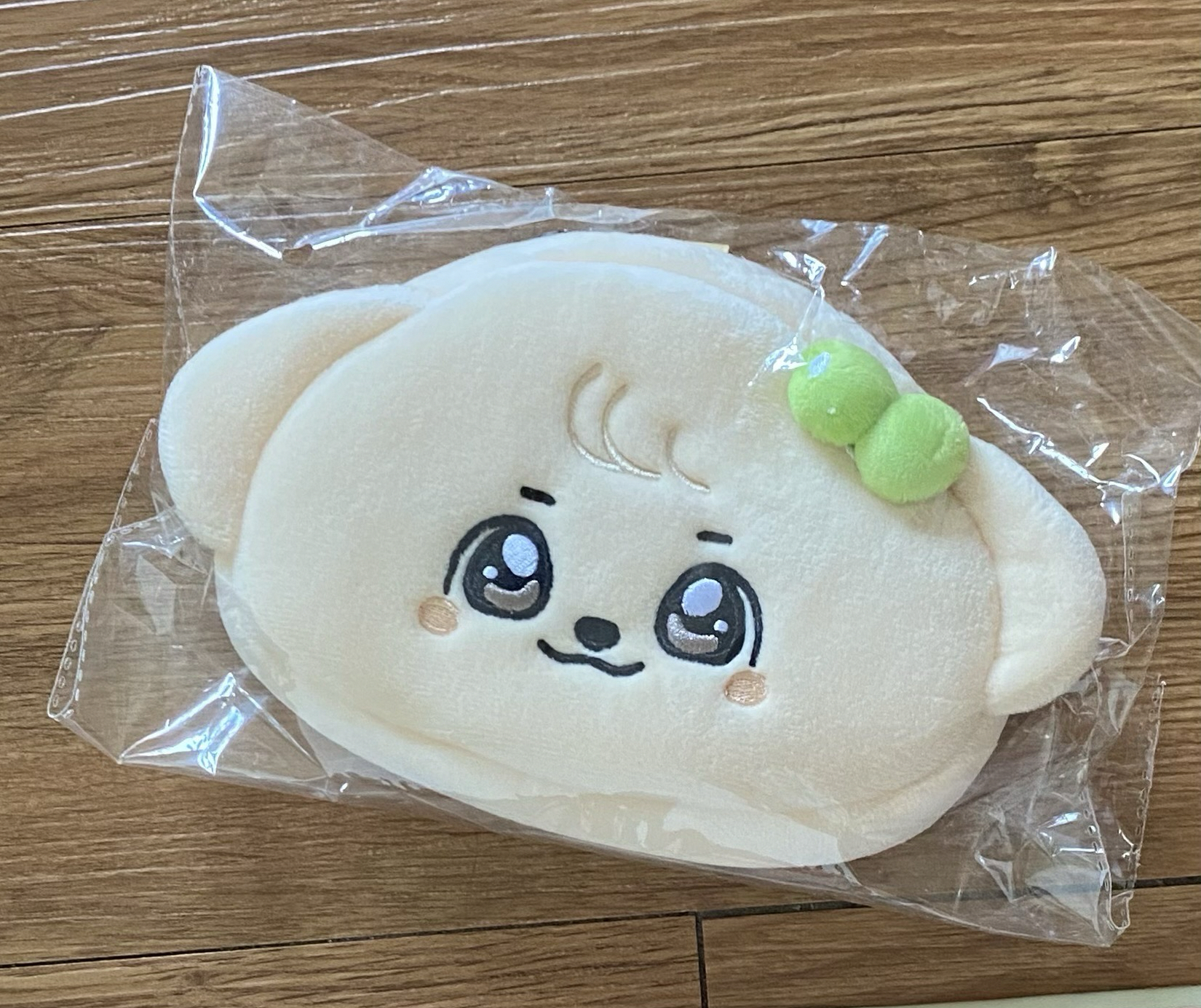 IVE MINIVE POUCH Yujin
