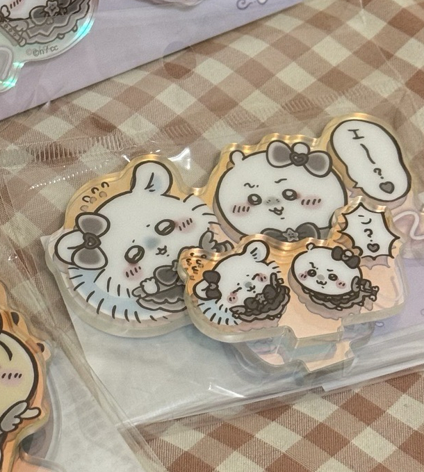 <現貨>黑魔法壓克力立牌 桃桃&兔兔
