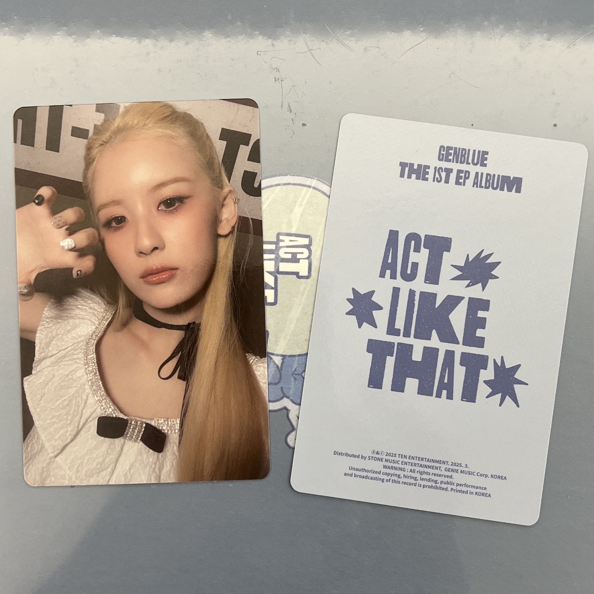 Lili專卡（藍背）