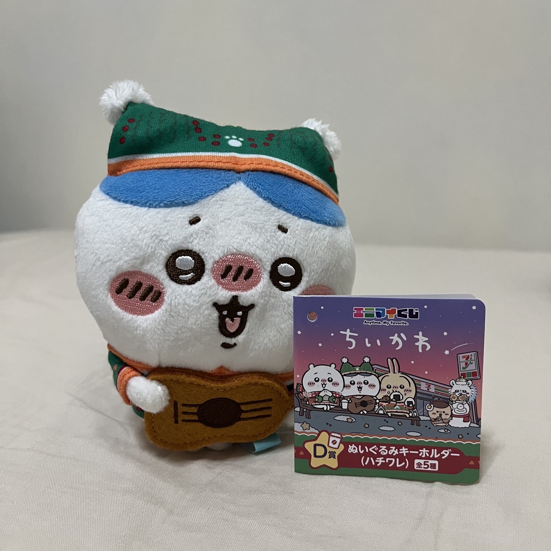 吉伊卡哇 Chiikawa ちいかわ 日本711聖誕節一番賞 小八貓吊飾(ˊo̴̶̷̤ ˑ̫ o̴̶̷̤ˋ)