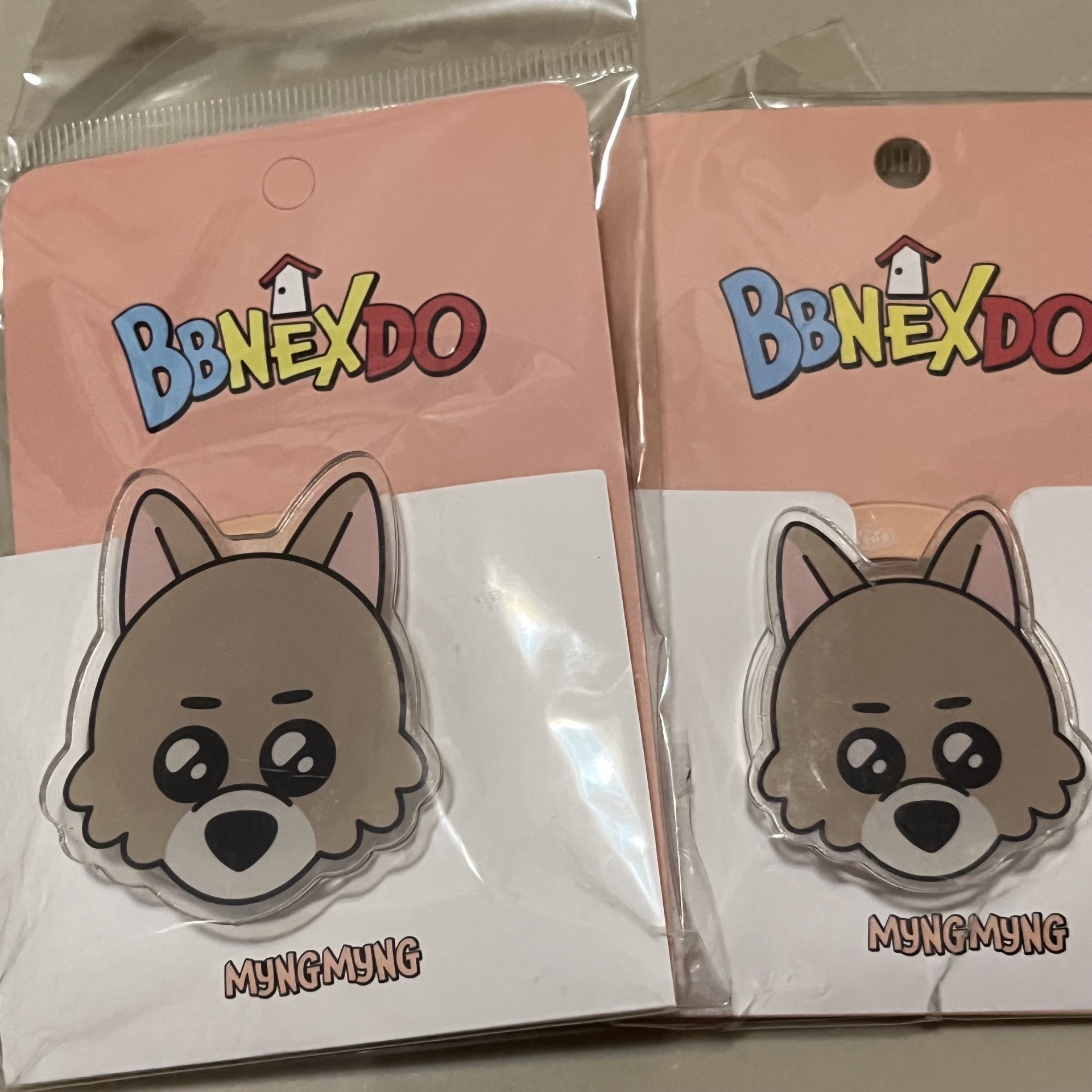 BBNEXDO快閃店 手機支架