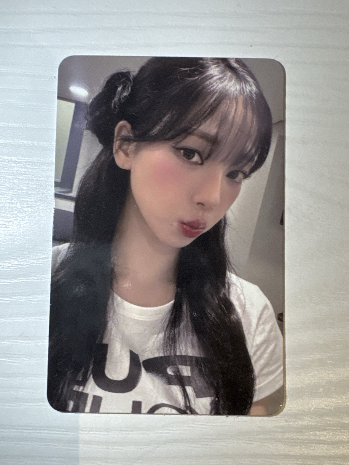 aespa karina mok簽售自拍卡